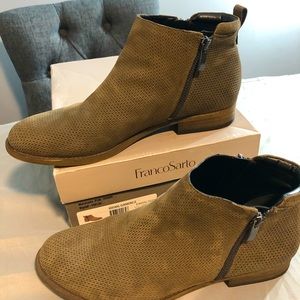 Keegan 2. Gum smoke color